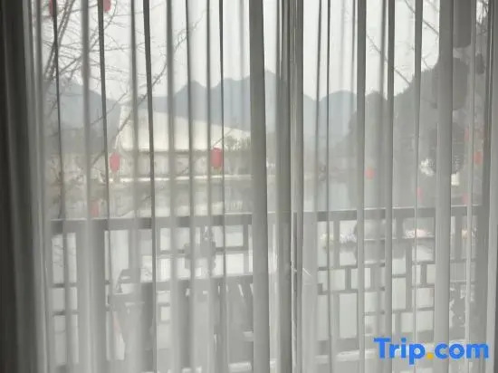 Xiaoxiang Homestay (Border City Chatong Scenic Area)