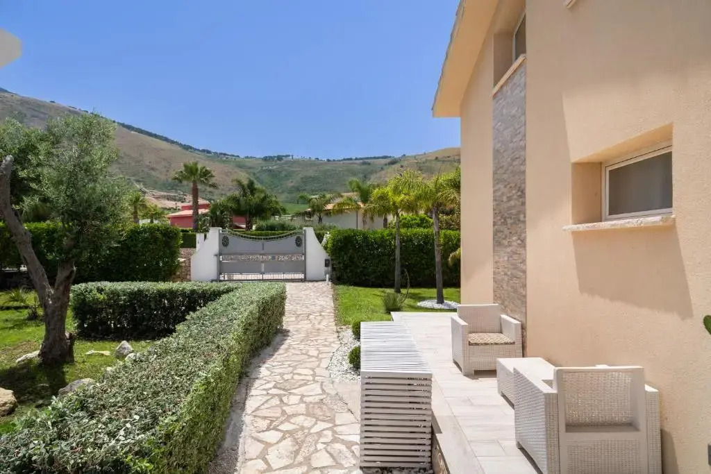 Villa Essenza
