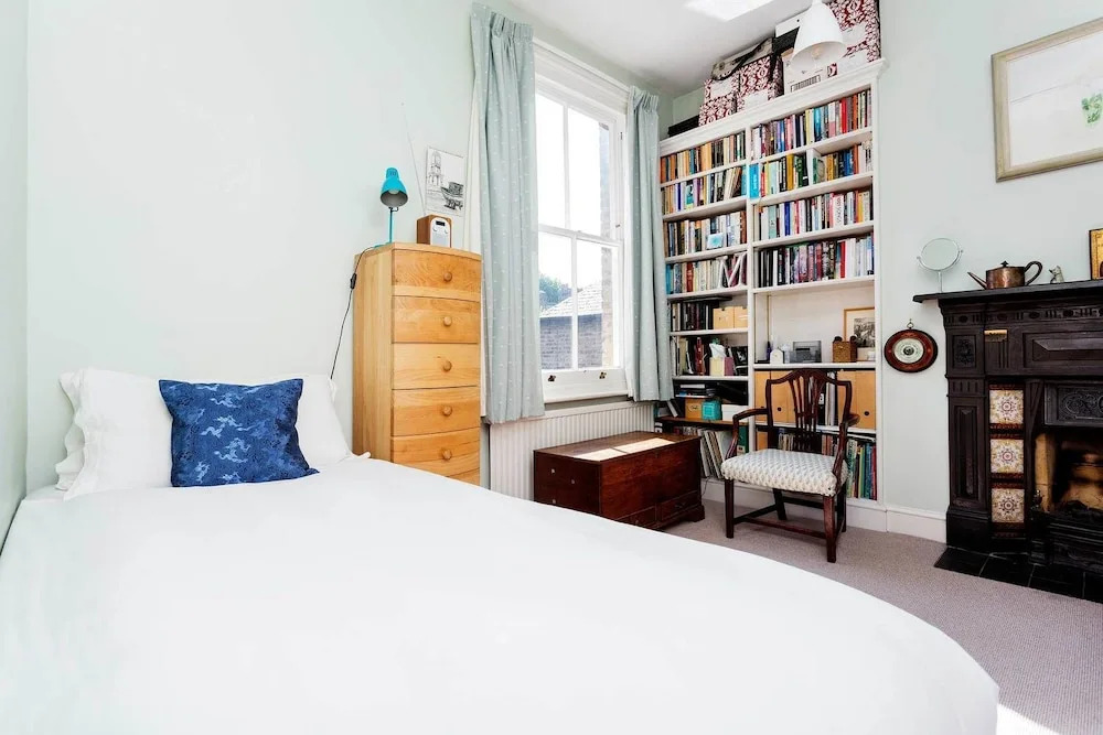 Chiswick Family Home