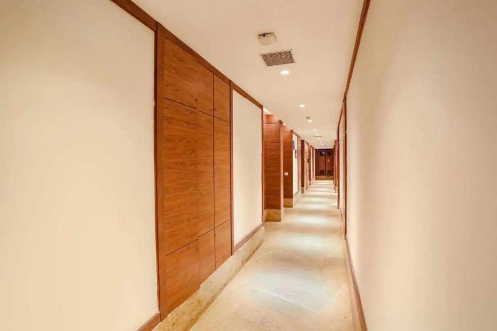 FabHotel F9 Chhatarpur