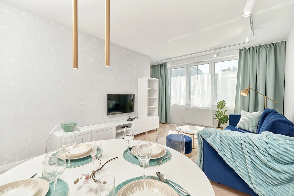 Elegant Apartments Gwiaździsta with FREE GARAGE Wrocław by Noclegi Renters