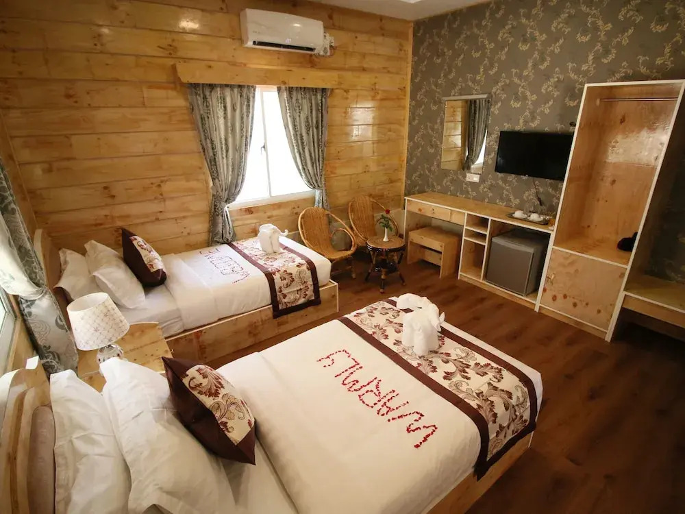 Golden Princess Hotel
