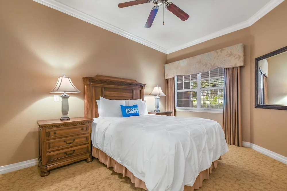 5 Star Resort Luxury Villa Very Close To Disney 3 Bedroom Villa by RedAwning