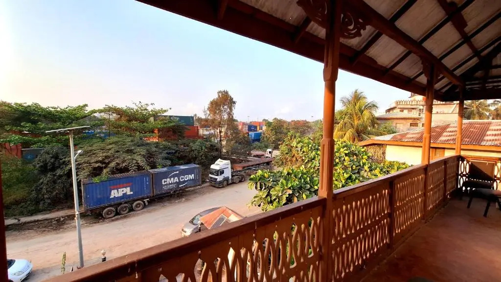 Rumaisa Hotel