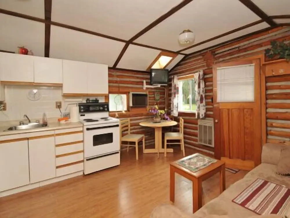 North Shore Cottages