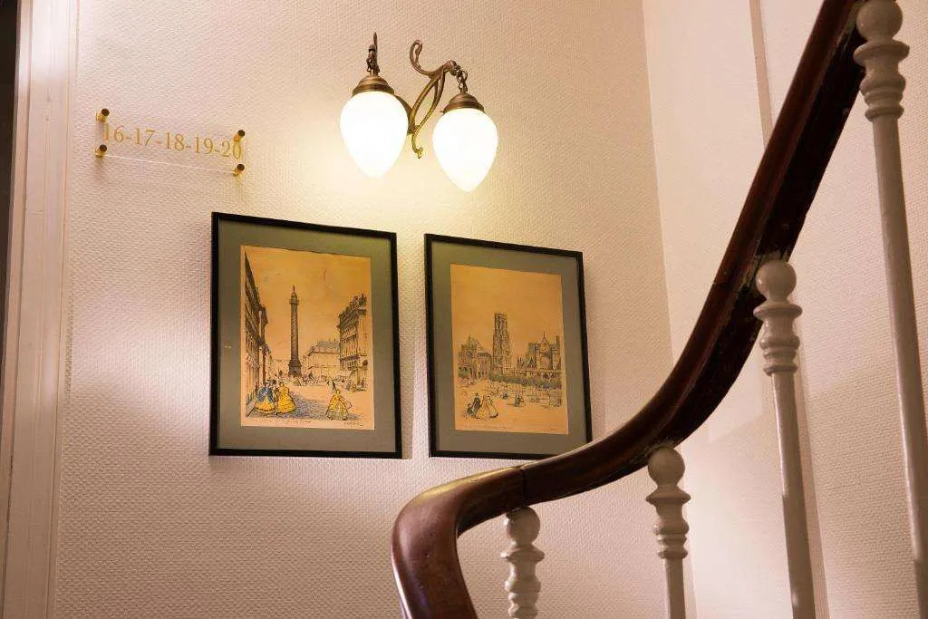 New Orient Hotel
