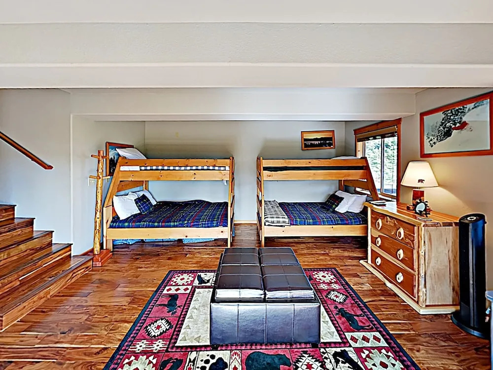13245 Skislope Way - 4 Br Home