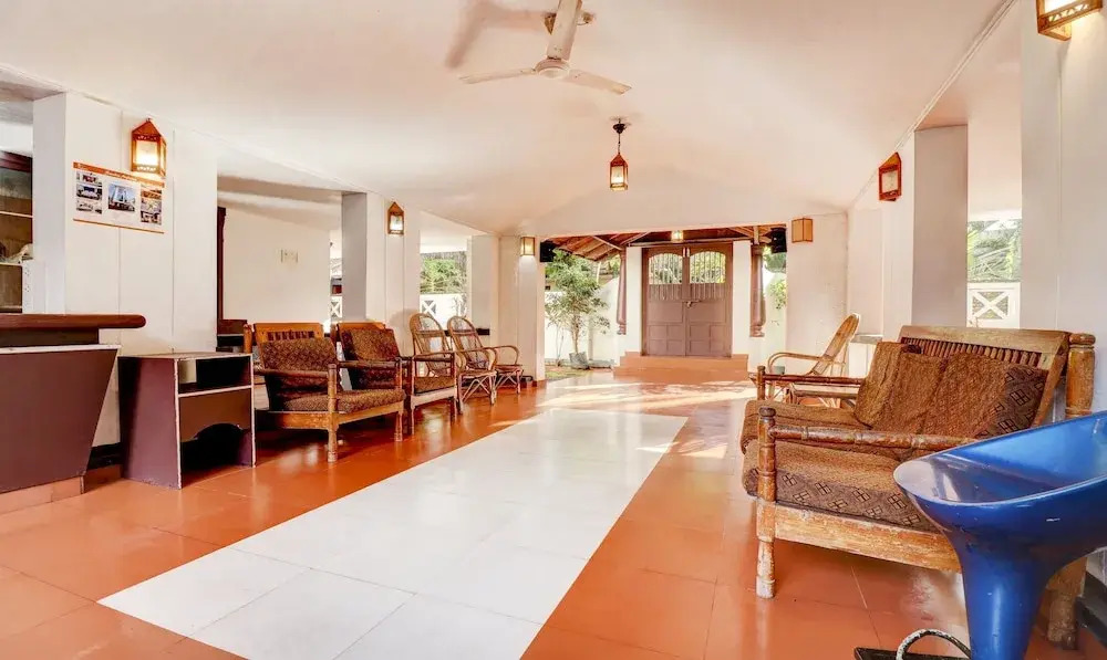 Shirleys Beach Hotel