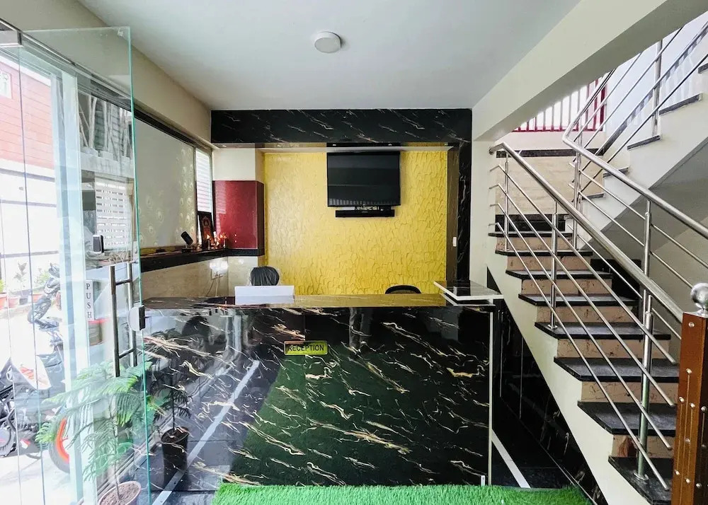 Marvel Comforts Near Fortis Hospital, Bannerghatta Road