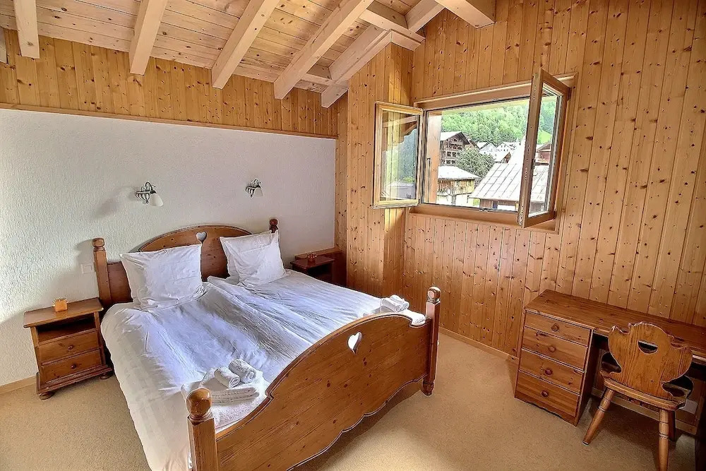 Very Nice 3.5 Rooms at 500m From the Cableway
