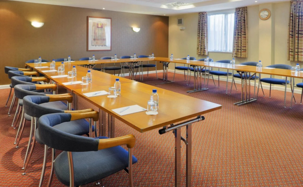 Holiday Inn Express Liverpool - Knowsley M57,Jct.4