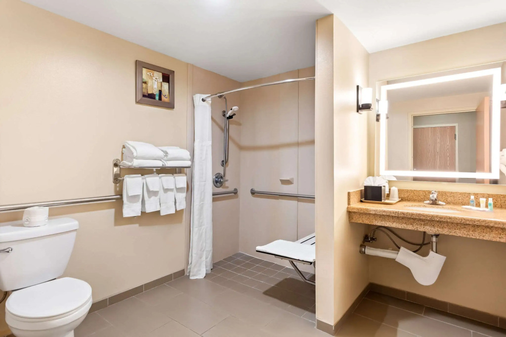 Comfort Suites Gulfport Central