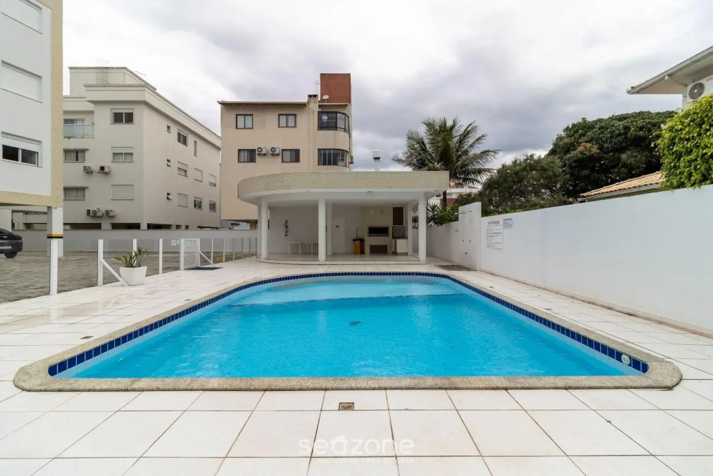 Apto c/ piscina 400m da Praia dos Ingleses RIC204