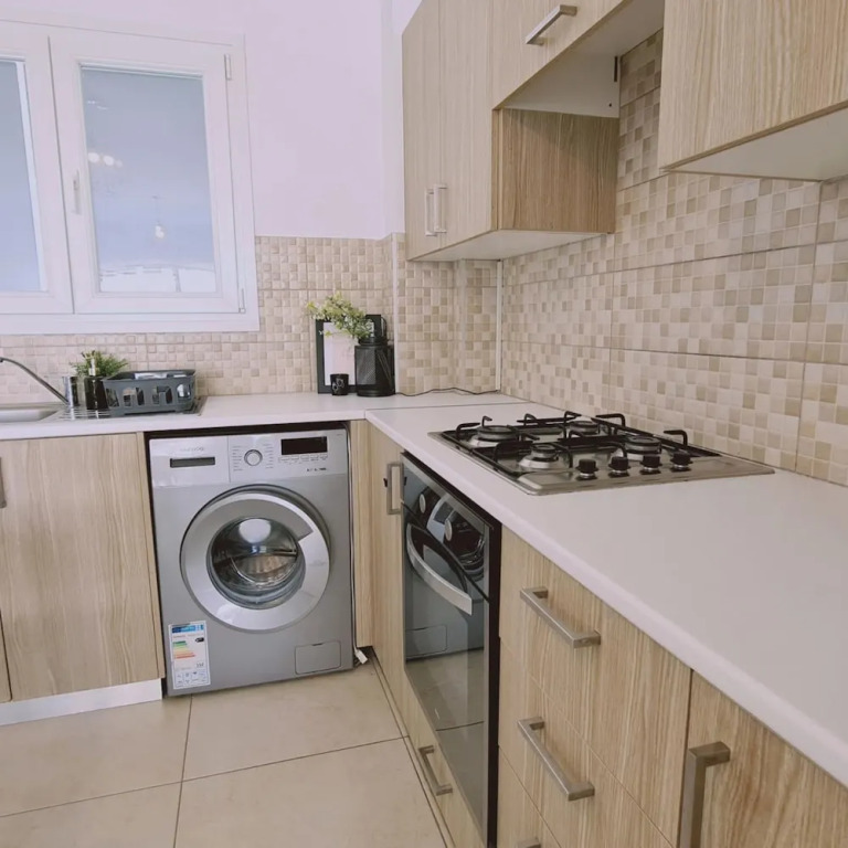 73 LCA - Stay Novel Apartment