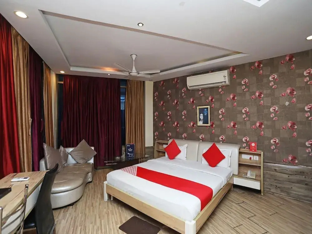 Hotol O River Bay Resort