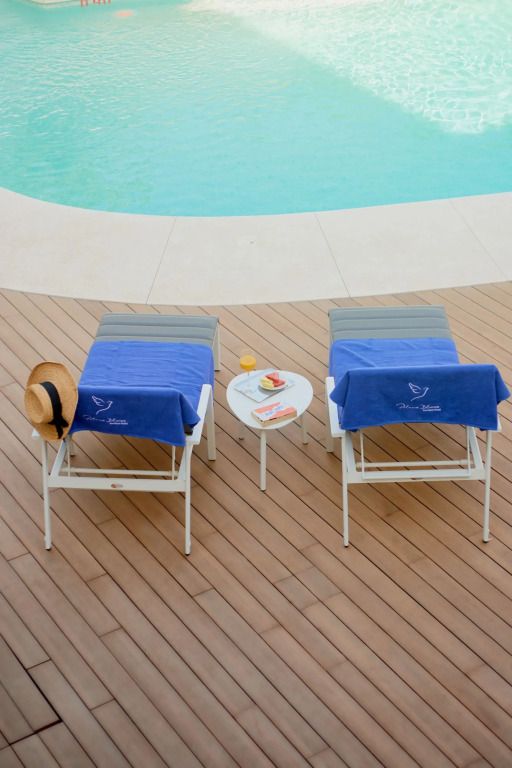 Paloma Blanca Boutique Hotel