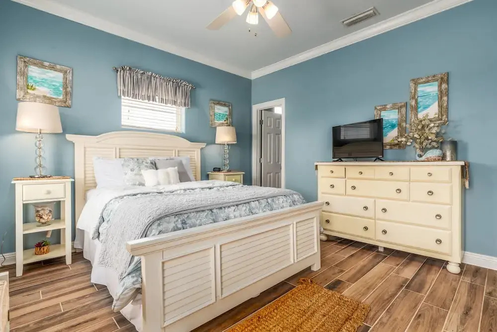 Surf's Up - Beautiful Outdoor Space As Well As A Large Open Floor Plan Perfect For The Whole Gang! 4 Bedroom Home by RedAwning