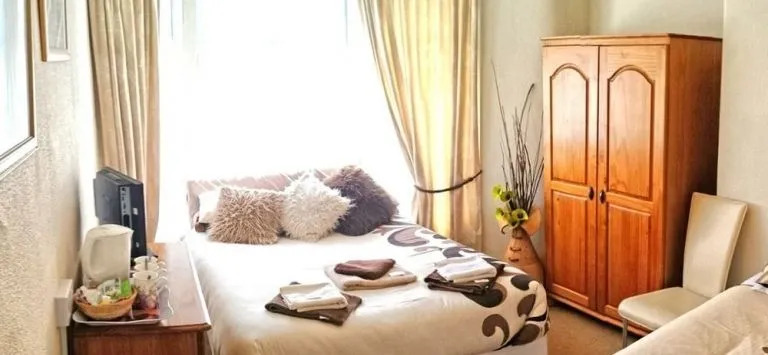 Bedmond Hotel