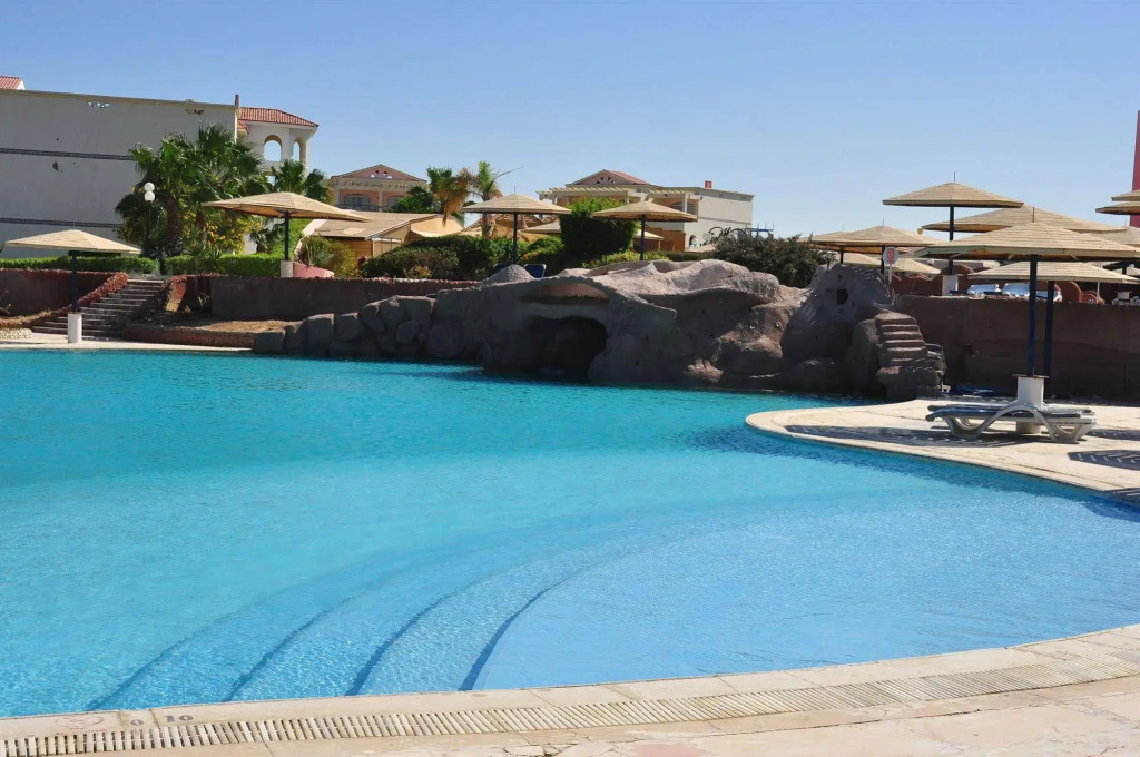 Albatros Makadi Resort - 24 HRS All Inclusive