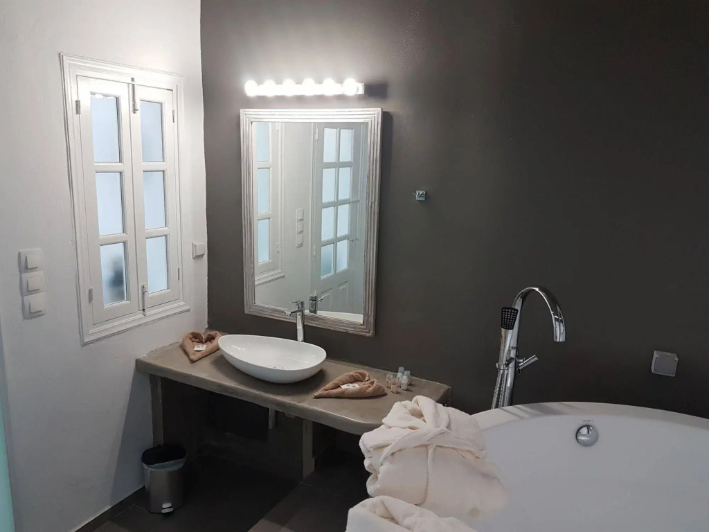 Amoudi Villas