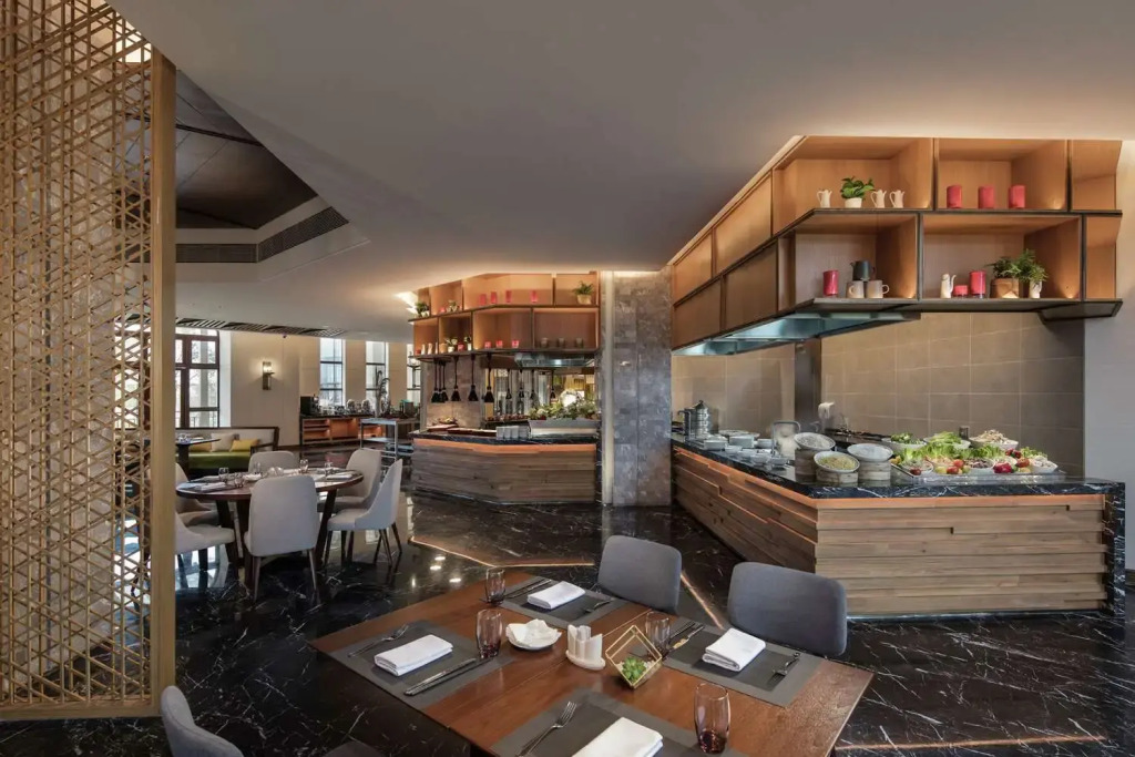 DoubleTree by Hilton Huidong Resort
