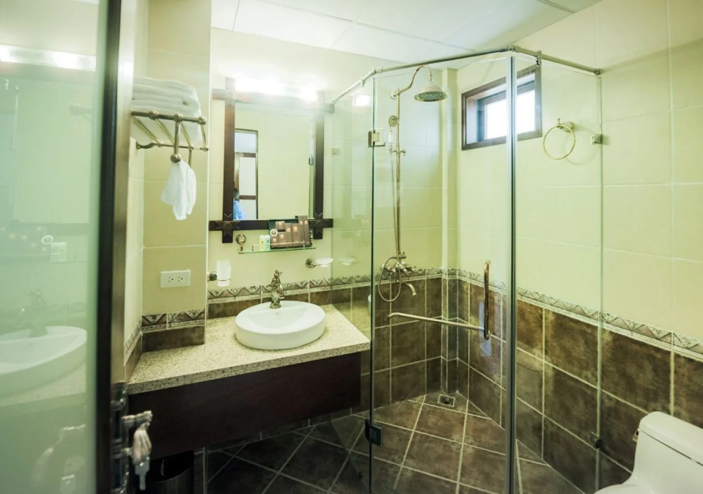 Hoa Binh Hotel