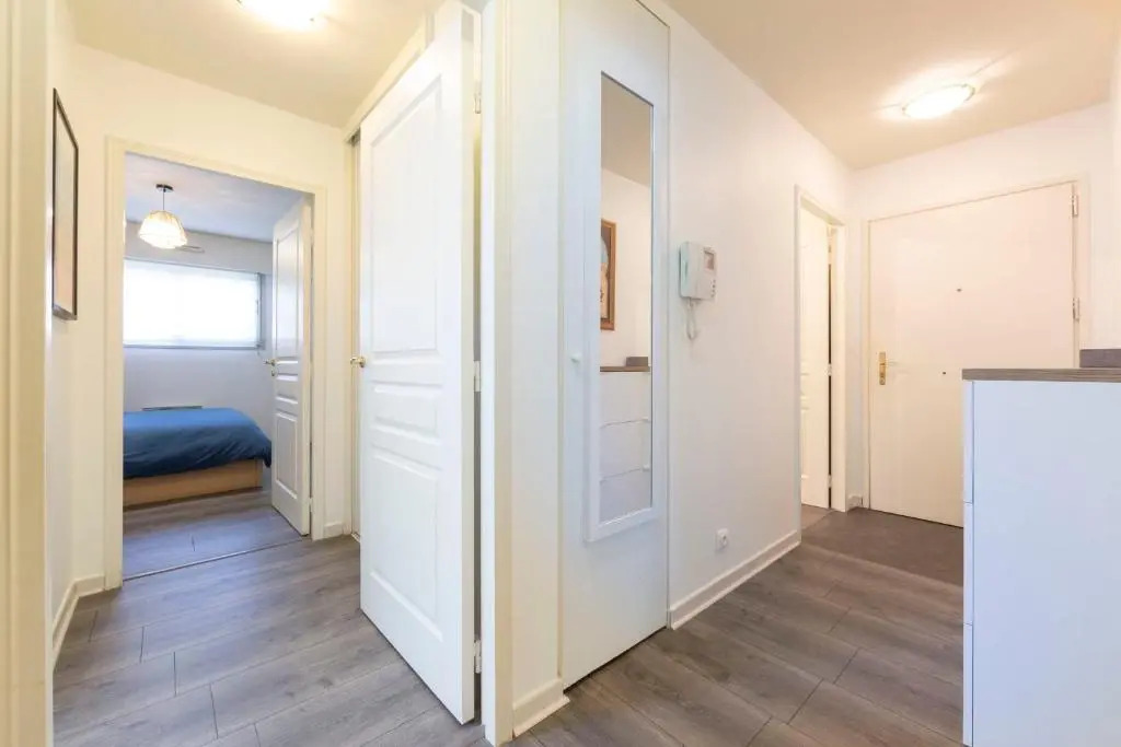 BNB RENTING 2 bedrooms near the beach 300 meters