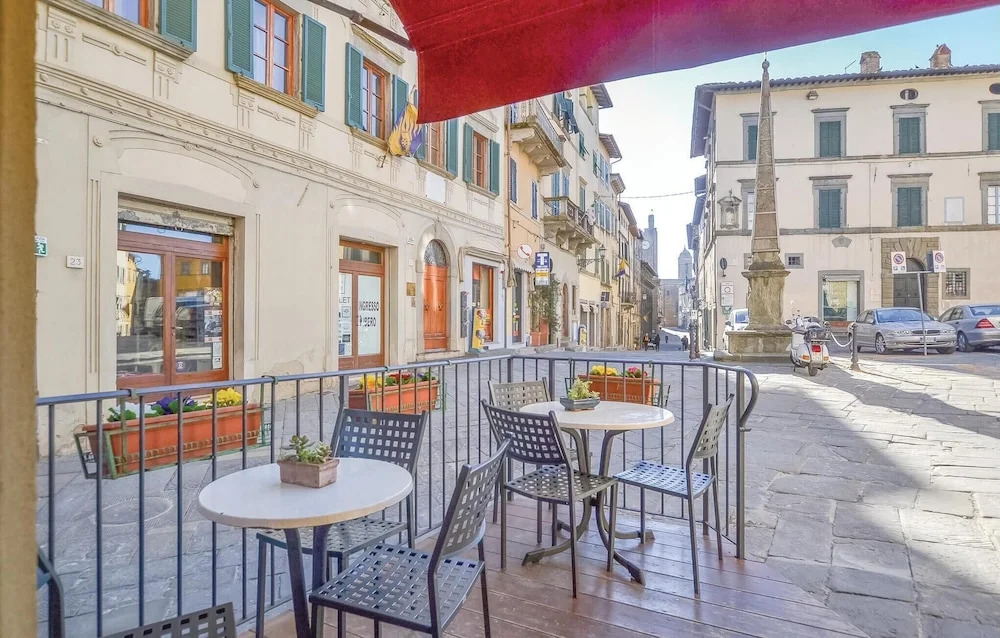 Amazing Home in Monte San Savino With Wifi and 6 Bedrooms