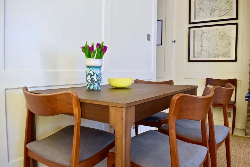 1 Bedroom Apartment Next To Russell Square