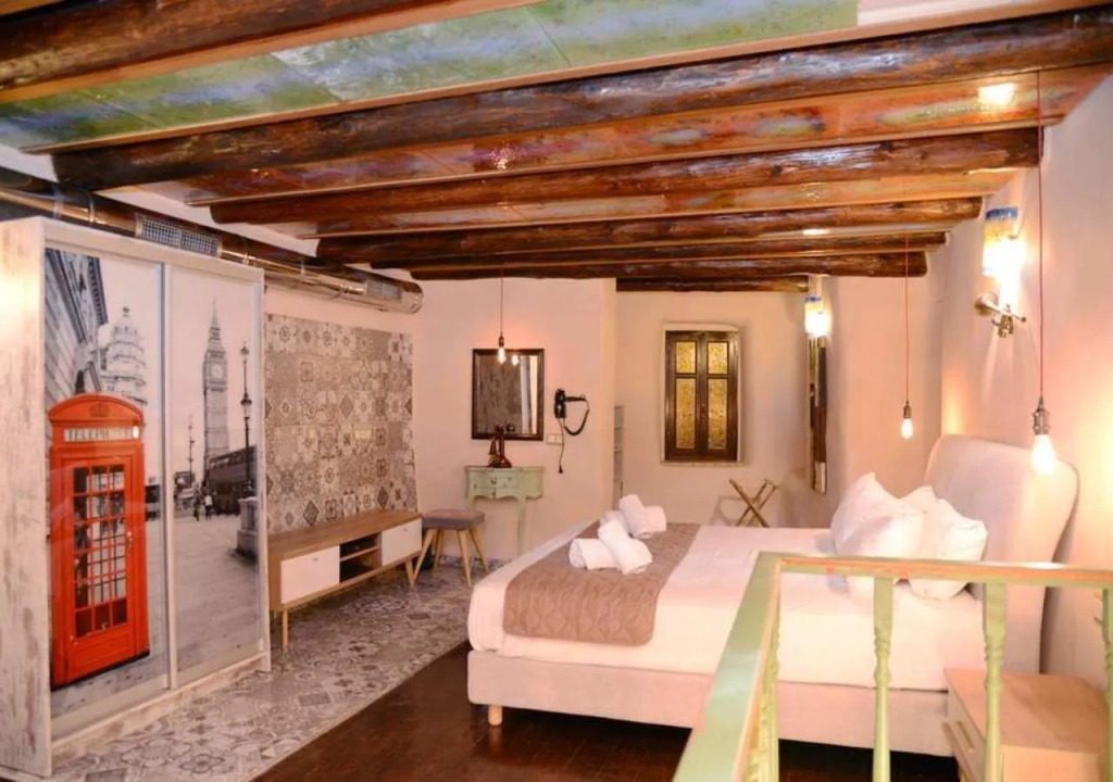 Odos Oneiron Boutique Hotel