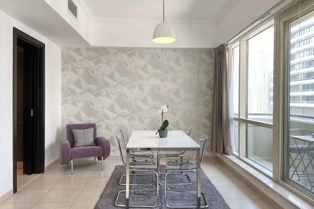 Spacious 1-bedroom Apartment in Dubai Marina
