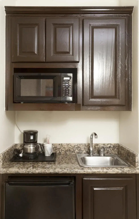 Holiday Inn Express Hotel and Suites Brownsville by IHG