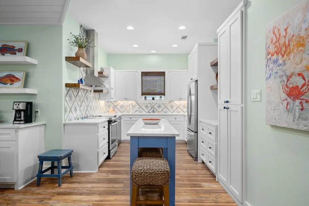 The Gruene Escape 4 Bedroom Home by Redawning