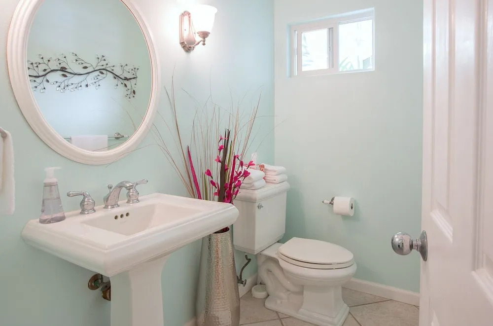 7 C's Kona (big Island) 3 Bedroom Home