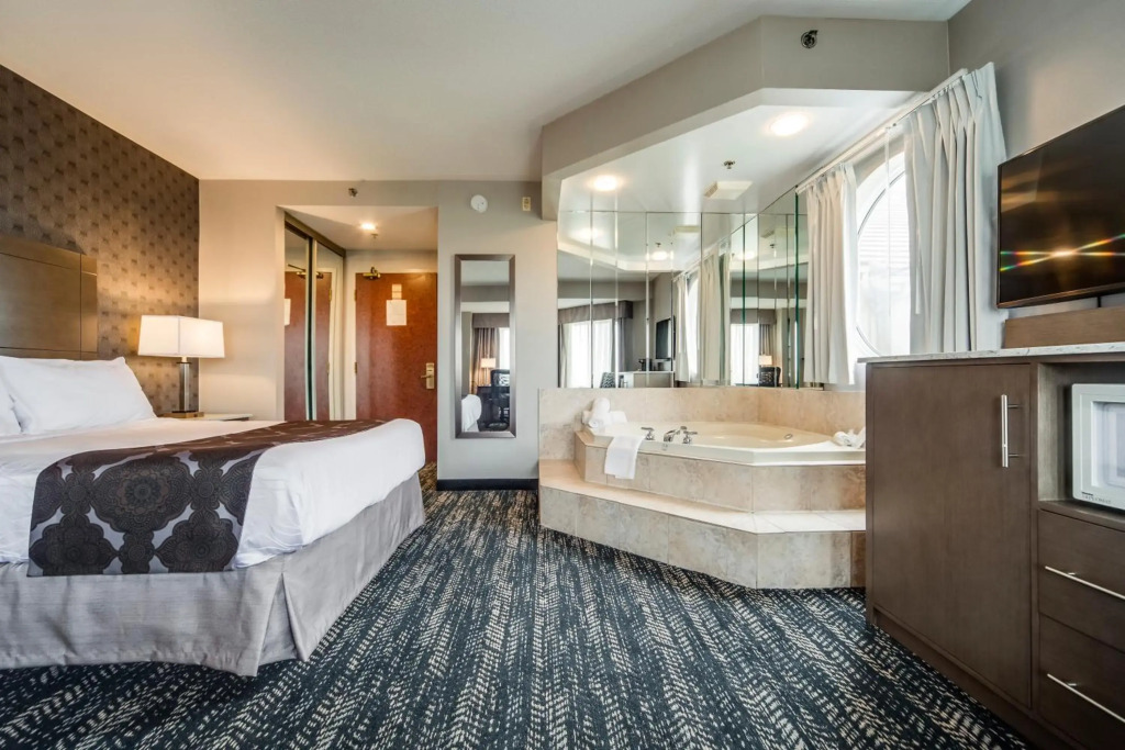 Monte Carlo Inn Brampton