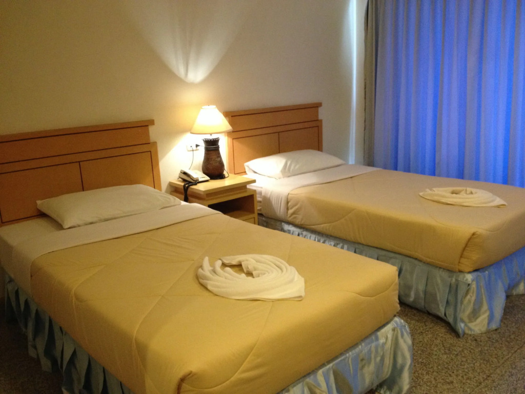 Maneerote Hotel