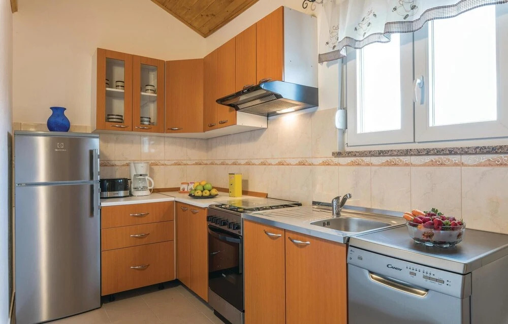 One-Bedroom Holiday Home In Hreljici