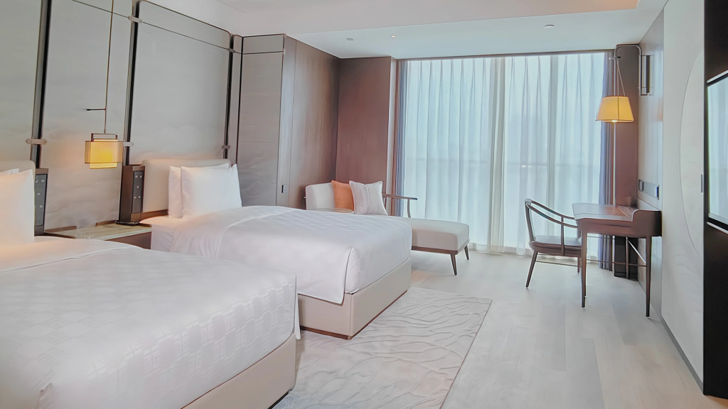 HUALUXE Hotels and Resorts Haining