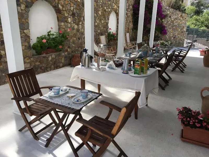 Villa Acacia