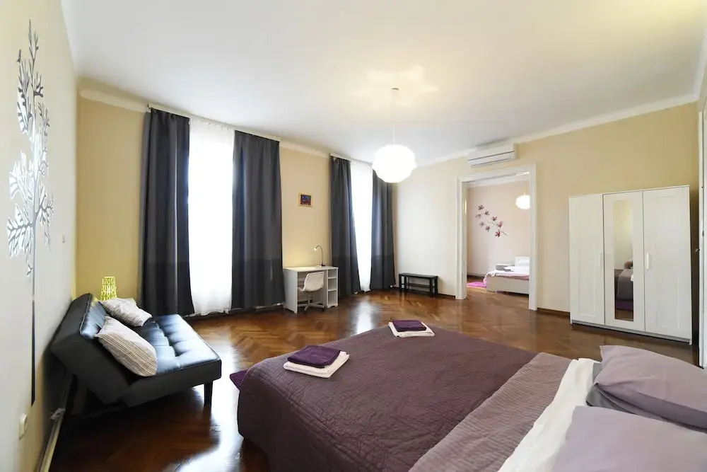 Apartment Metropolis 1