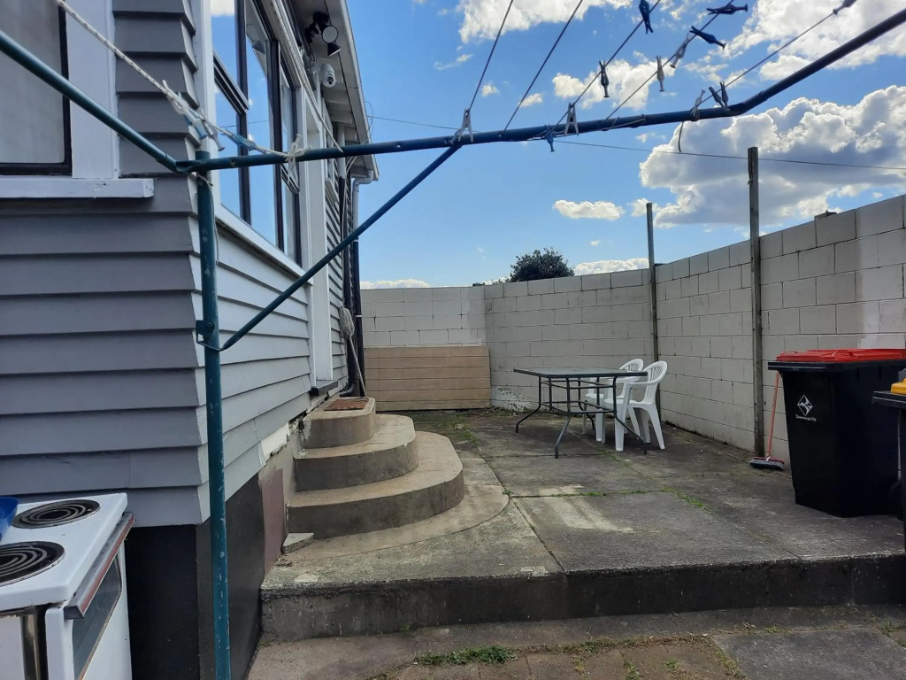 Tauranga Backpack House