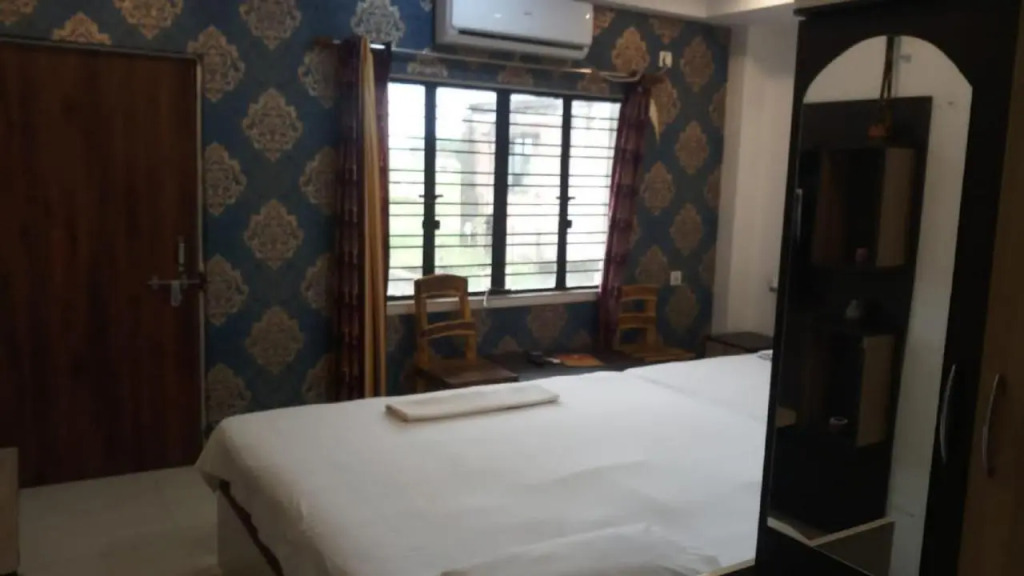 STAYMAKER Gharana Resort