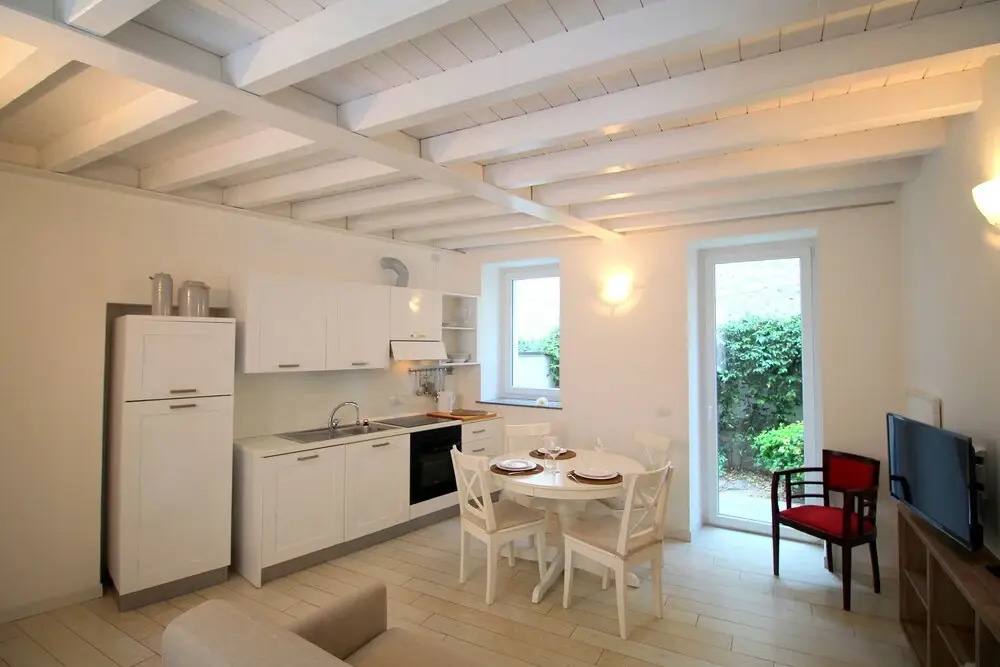 Lakefront Cadorna Apartment