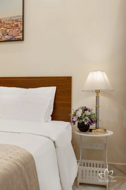 West Lake Lotus Serviced Apartment