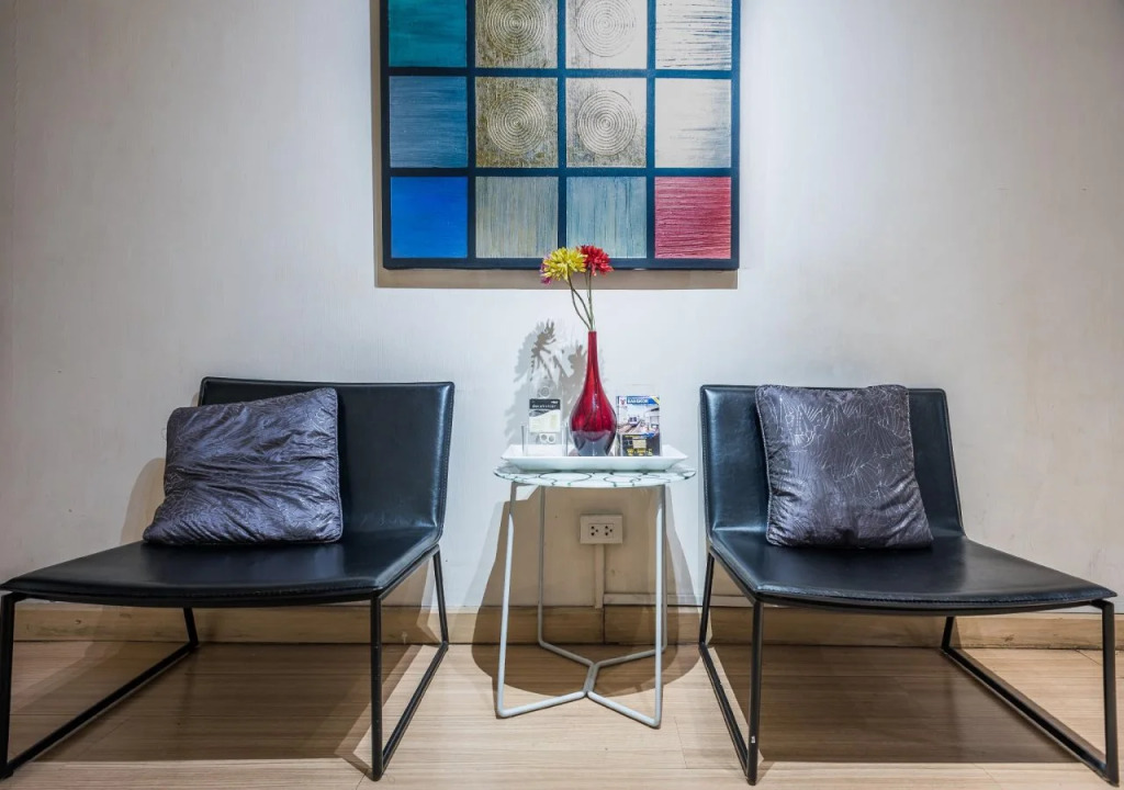 StayAt Bedever Bangkok Hotel