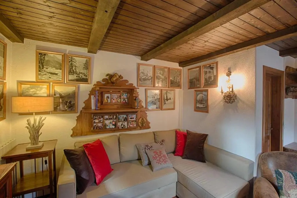 ALTIDO Idyllic Flat for 7 with Free Parking Close to Ski Lift
