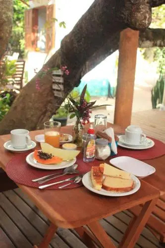 Canoa Hostel Suites