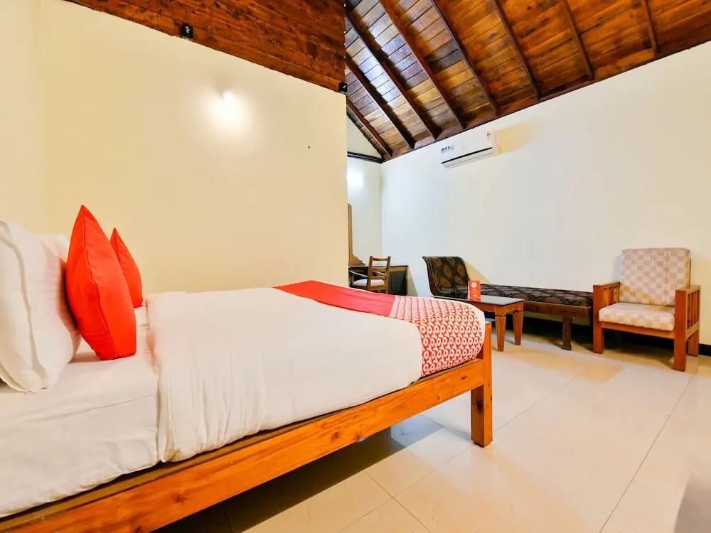 OYO 15962 Green Aura Resort