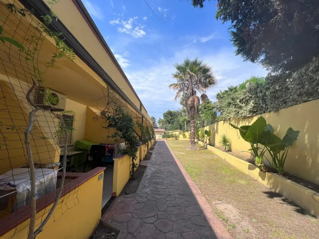 Villaggio Green Garden Club