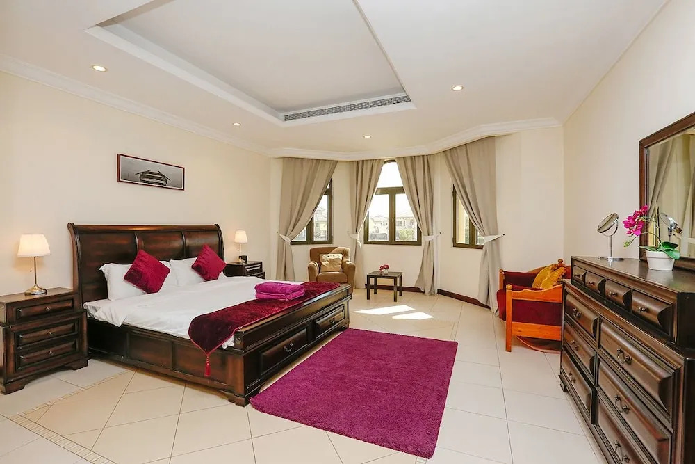 Kennedy Towers - Frond F Villa